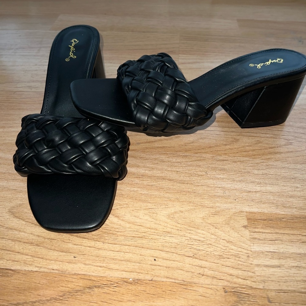 2 different colors same style braided heels